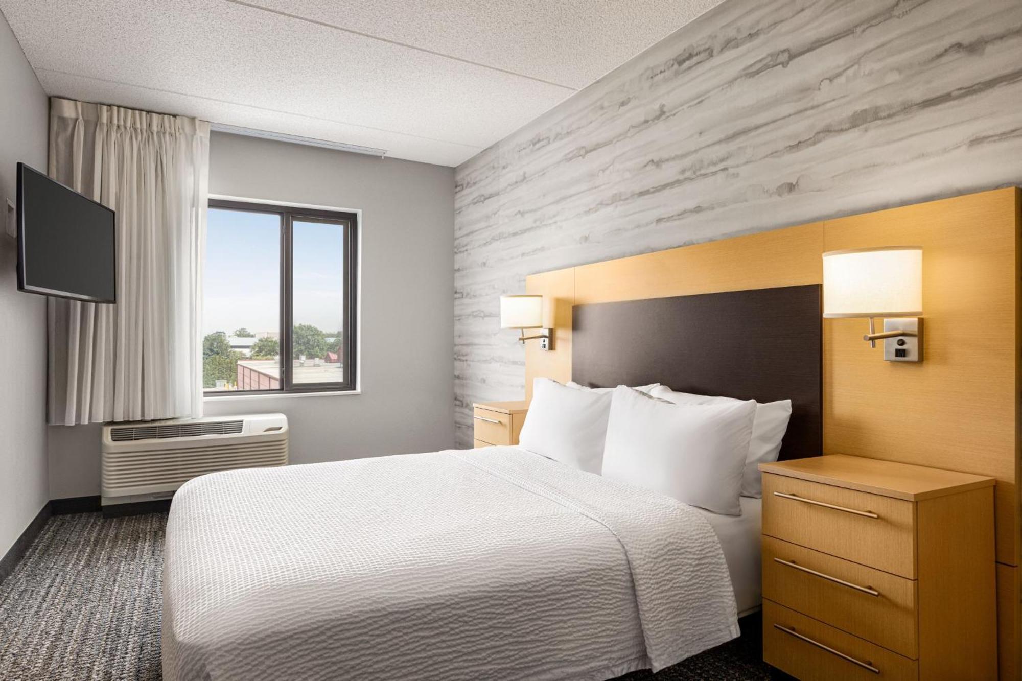 Towneplace Suites By Marriott Harrisburg West/Mechanicsburg Exterior photo