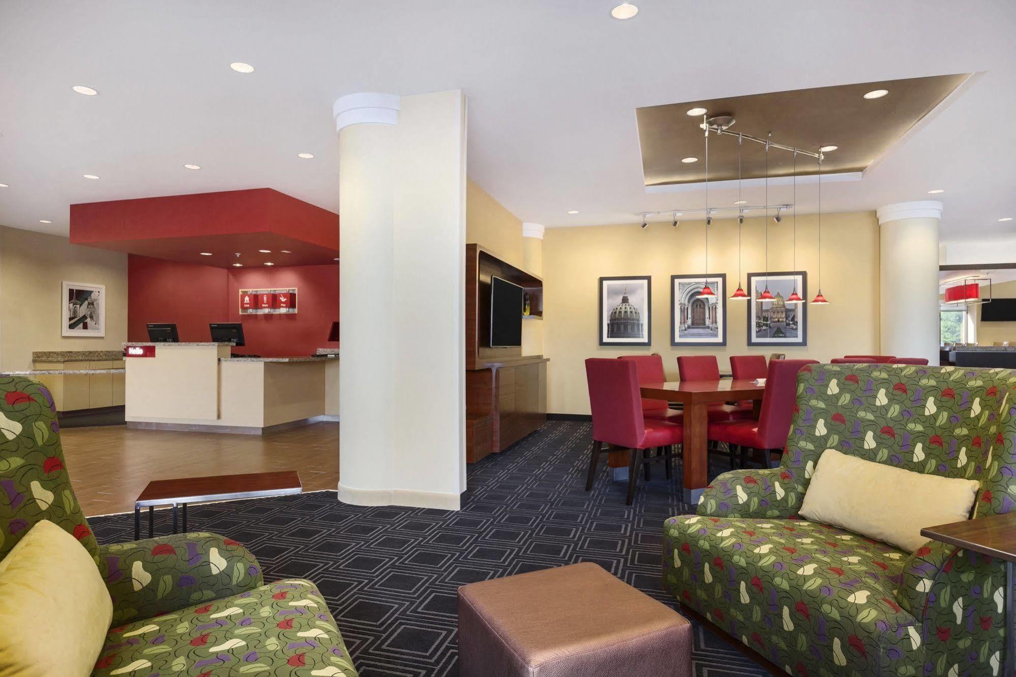 Towneplace Suites By Marriott Harrisburg West/Mechanicsburg Exterior photo
